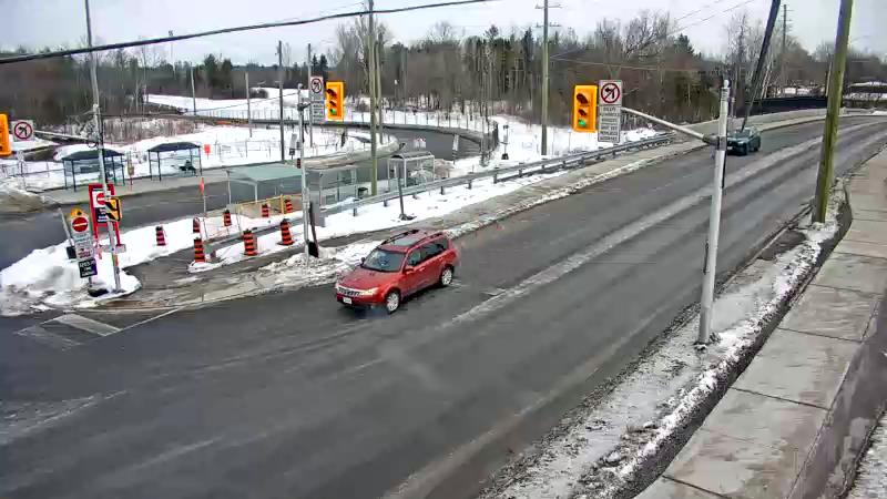 Traffic camera image at 2025-03-09 14:06:10