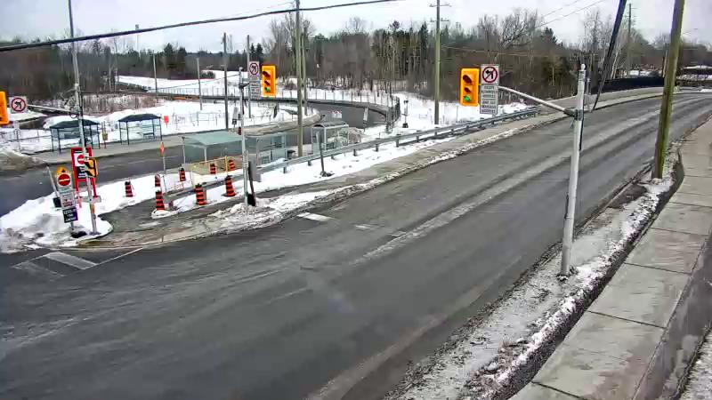 Traffic camera image at 2025-03-09 14:16:07