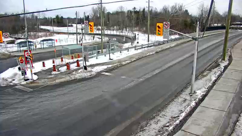 Traffic camera image at 2025-03-09 14:30:52