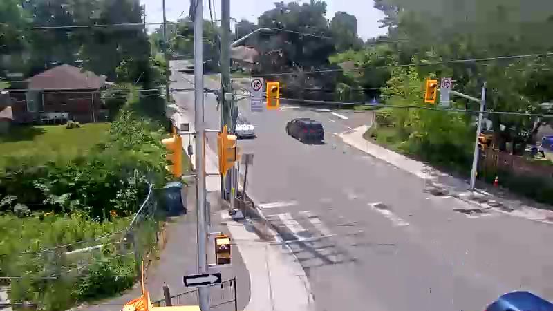 Traffic camera image at 2025-06-30 18:16:13