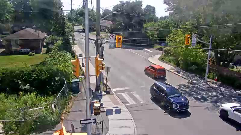 Traffic camera image at 2025-06-30 19:46:30