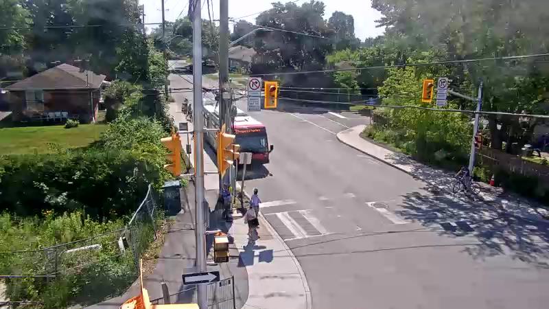 Traffic camera image at 2025-06-30 19:51:23