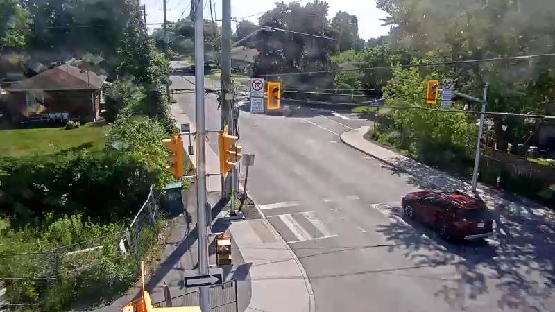 Traffic camera image at 2025-06-30 20:31:28