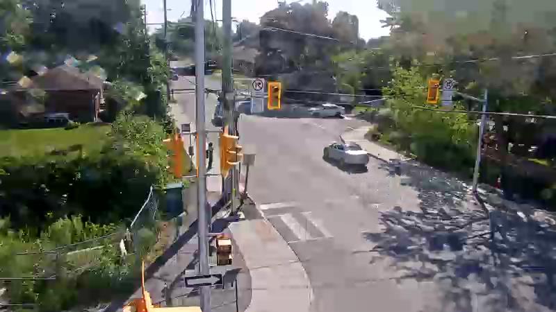 Traffic camera image at 2025-06-30 20:46:15
