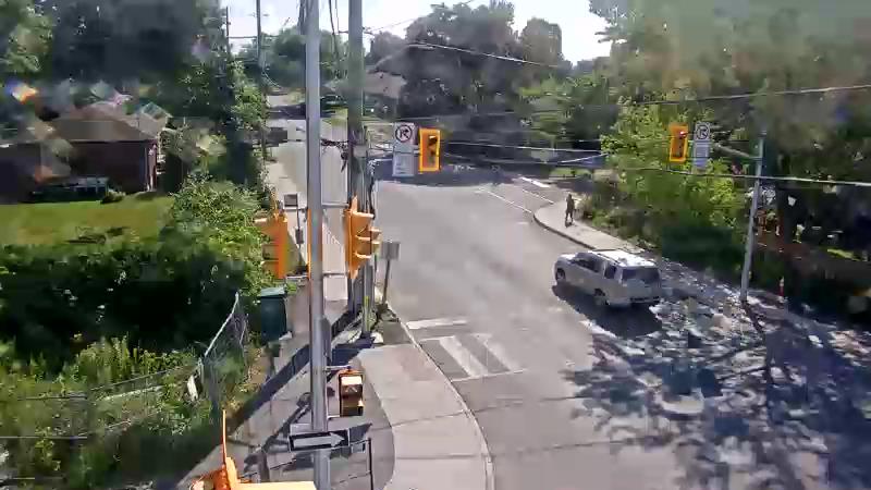 Traffic camera image at 2025-06-30 20:51:07