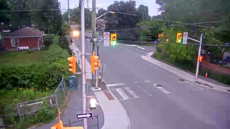 Traffic camera image at 2025-07-01 01:06:16