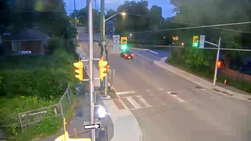 Traffic camera image at 2025-07-01 01:20:58