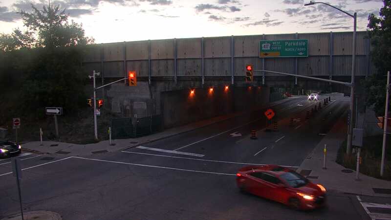Traffic camera image at 2025-08-25 00:01:06