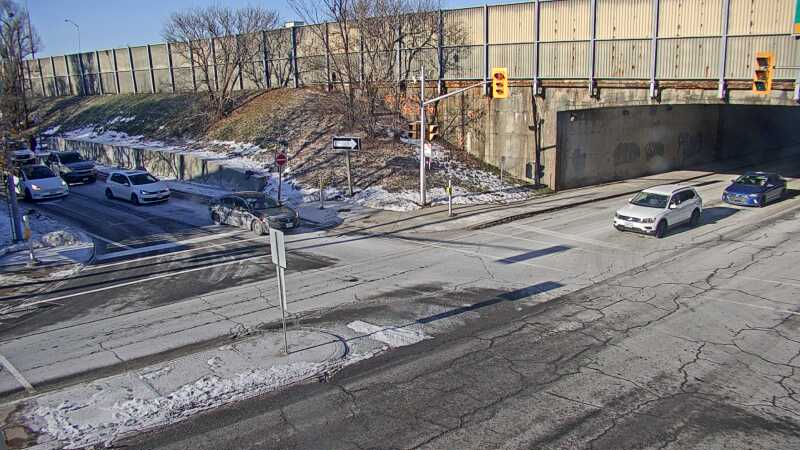 Traffic camera image at 2024-12-21 15:36:41