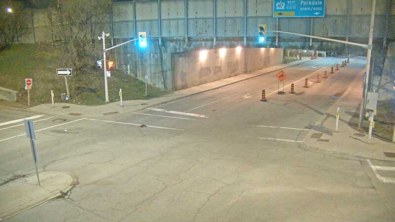 Traffic camera image at 2025-04-25 08:50:53
