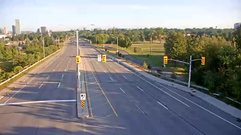 Traffic camera image at 2025-09-01 11:41:09
