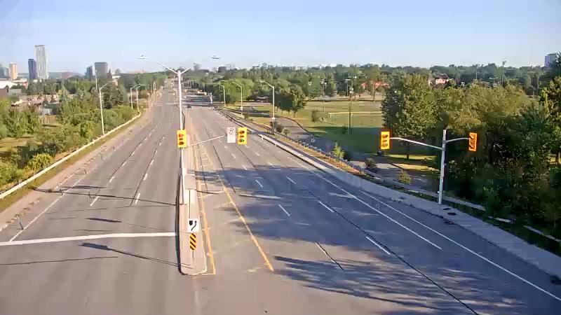 Traffic camera image at 2025-09-01 12:16:05