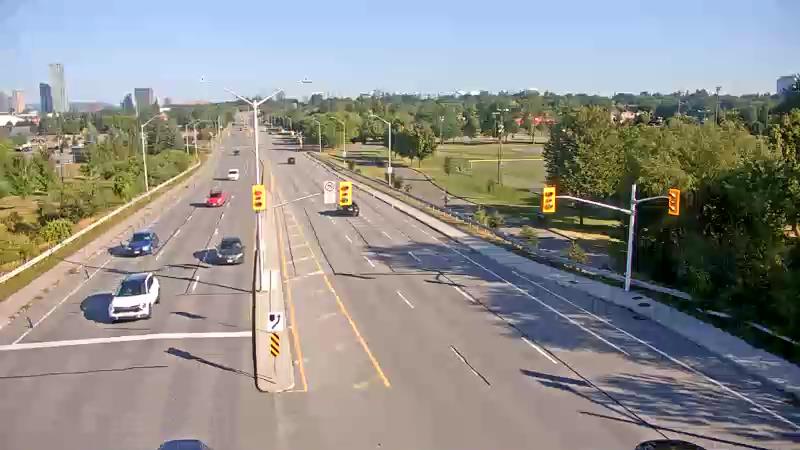 Traffic camera image at 2025-09-01 12:51:17