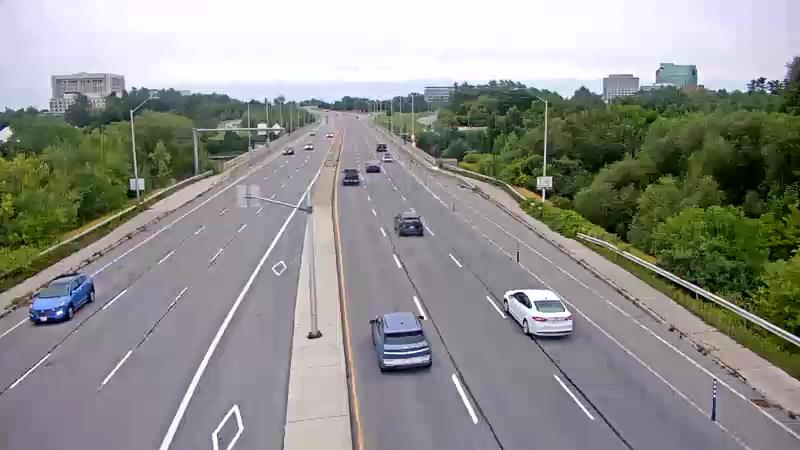 Traffic camera image at 2025-09-06 14:11:07