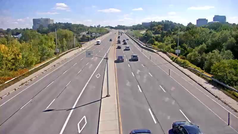 Traffic camera image at 2025-09-14 18:01:32