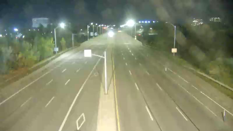 Traffic camera image at 2025-09-18 03:11:08