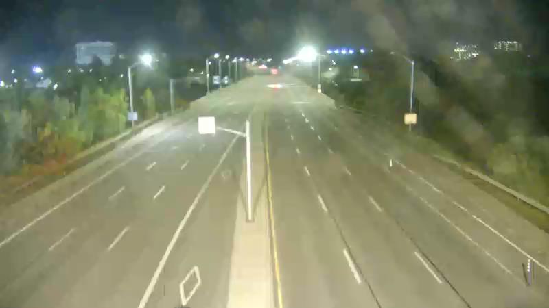 Traffic camera image at 2025-09-18 03:21:06