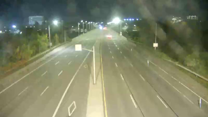 Traffic camera image at 2025-09-18 03:36:02