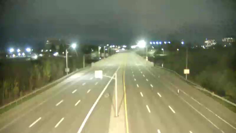 Traffic camera image at 2025-05-09 07:00:53