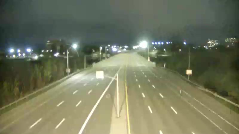 Traffic camera image at 2025-05-09 07:05:48