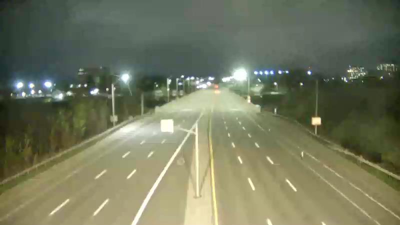Traffic camera image at 2025-05-09 07:30:51