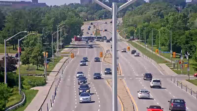 Traffic camera image at 2025-06-30 19:16:18