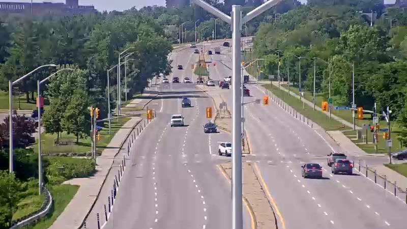Traffic camera image at 2025-06-30 19:21:12