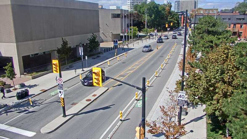 Traffic camera image at 2025-09-14 17:11:17