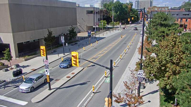 Traffic camera image at 2025-09-14 17:21:11