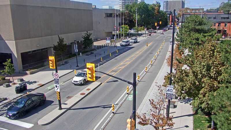 Traffic camera image at 2025-09-14 18:06:21