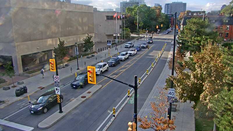 Traffic camera image at 2025-09-18 21:21:10