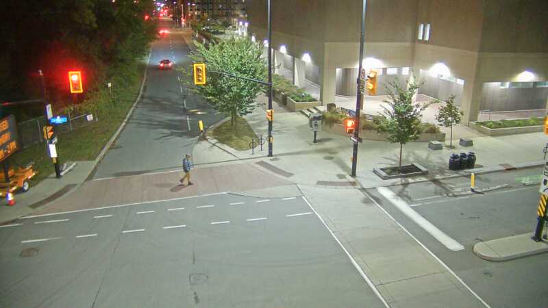 Traffic camera image at 2024-10-16 06:41:19