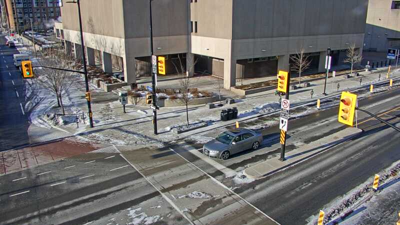 Traffic camera image at 2024-12-21 15:11:16