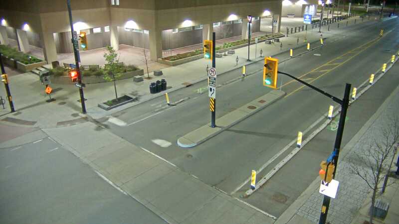 Traffic camera image at 2025-05-09 05:45:53