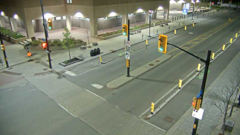 Traffic camera image at 2025-05-09 05:50:57