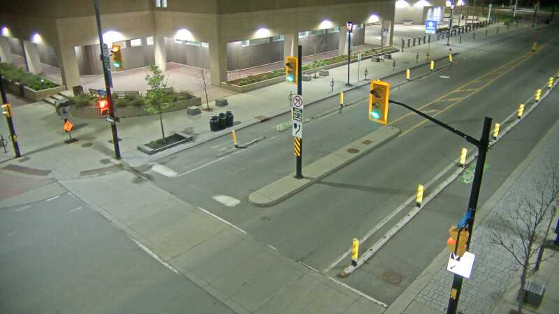 Traffic camera image at 2025-05-09 07:00:53
