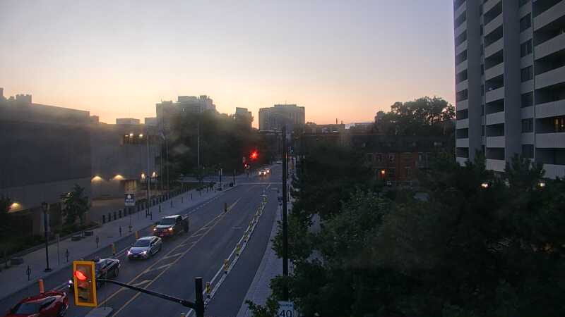 Traffic camera image at 2025-07-04 01:01:30