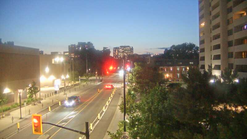 Traffic camera image at 2025-07-04 01:41:14