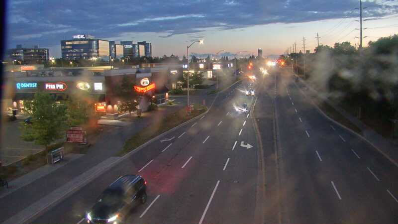 Traffic camera image at 2025-08-25 00:16:10