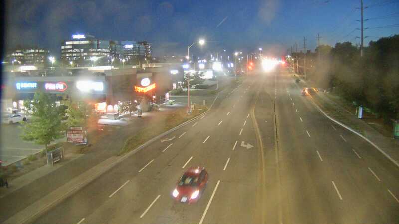 Traffic camera image at 2025-08-25 00:41:09