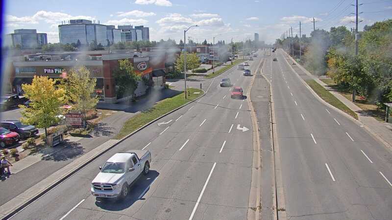 Traffic camera image at 2025-09-14 17:21:11
