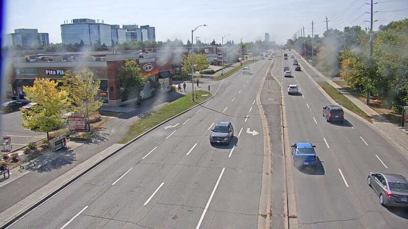 Traffic camera image at 2025-09-16 18:01:19