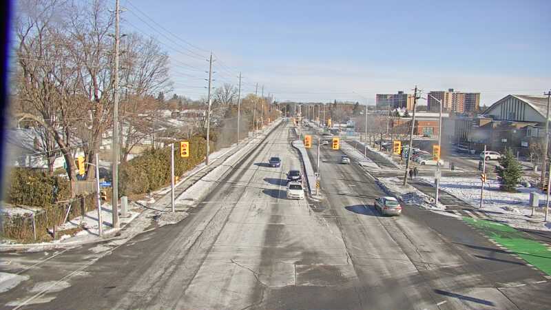 Traffic camera image at 2024-12-21 17:01:11