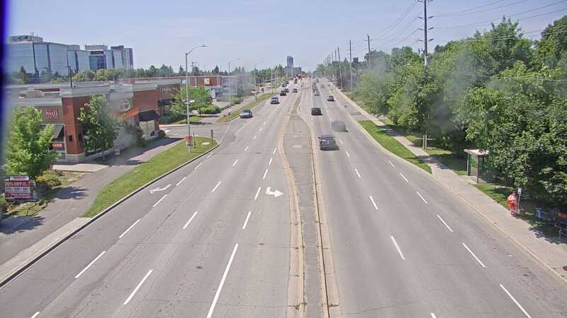 Traffic camera image at 2025-06-30 16:11:17