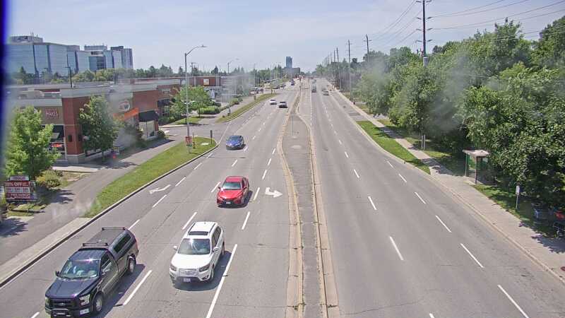 Traffic camera image at 2025-06-30 17:06:18