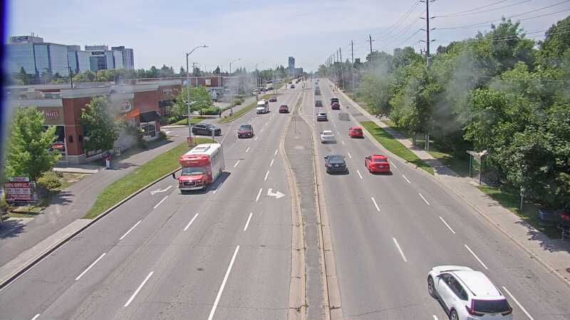 Traffic camera image at 2025-06-30 17:16:25
