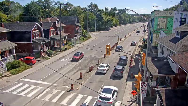 Traffic camera image at 2025-08-31 17:16:15
