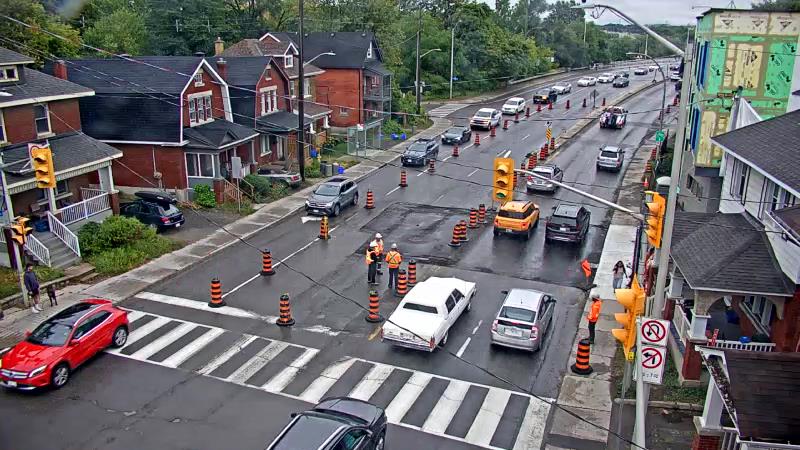 Traffic camera image at 2025-09-04 21:46:13