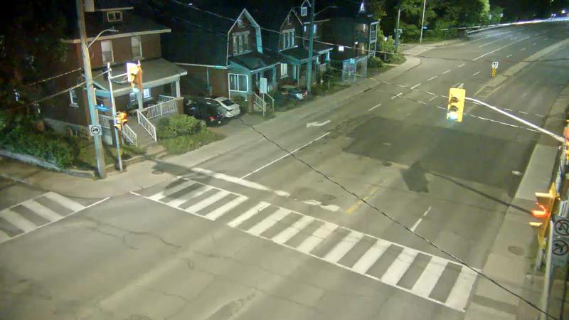 Traffic camera image at 2025-09-08 01:00:44