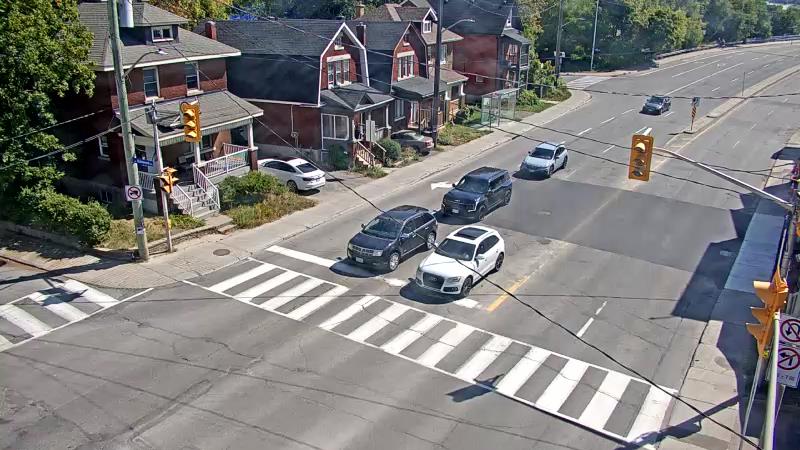 Traffic camera image at 2025-09-14 17:16:16